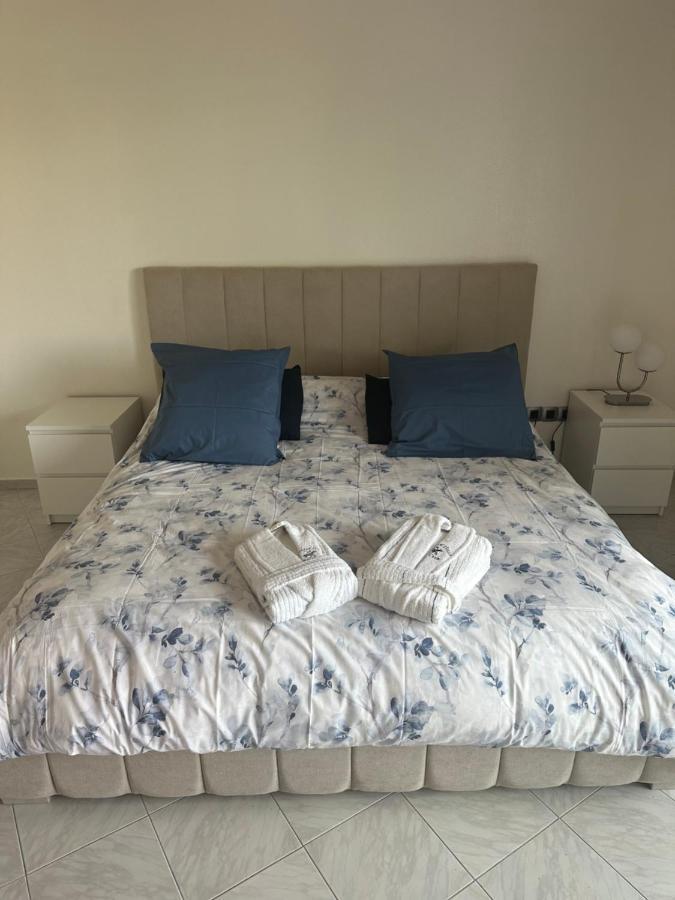 פס Appartements Nia Confort, Plein Centre Ville, Avec Terrasse מראה חיצוני תמונה