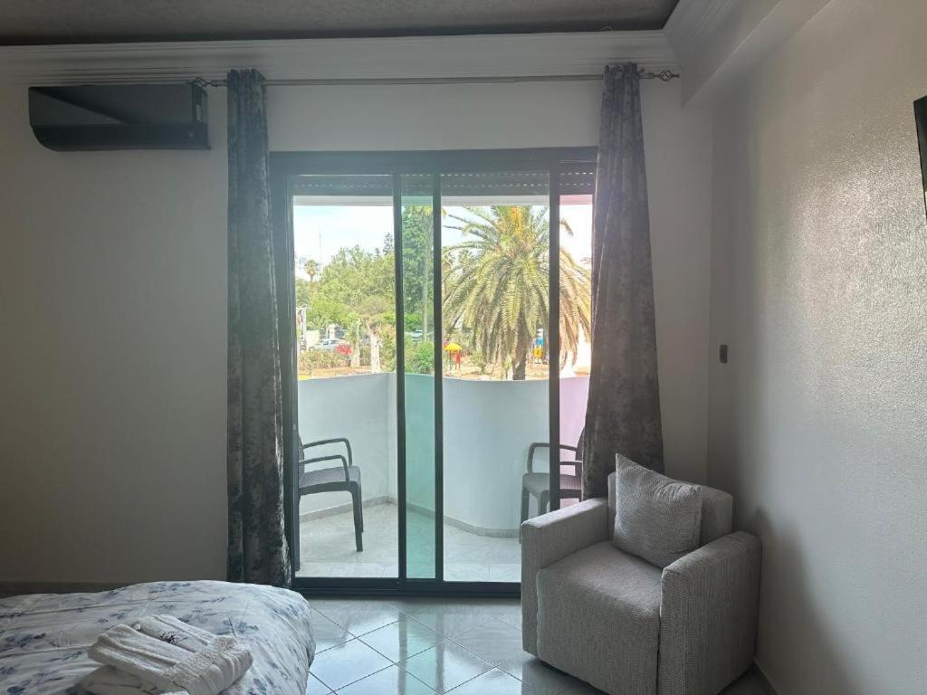 פס Appartements Nia Confort, Plein Centre Ville, Avec Terrasse מראה חיצוני תמונה